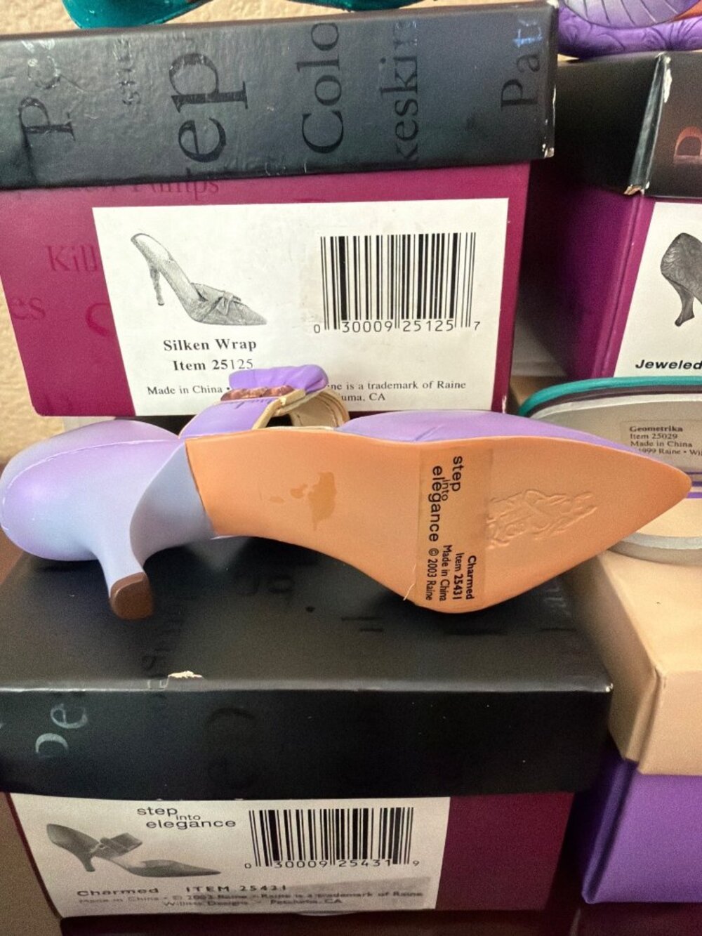 Just the Right Shoe Raine Miniature Shoe Figurines Lot of 4 Charmed Geometrika J - Picture 12 of 12